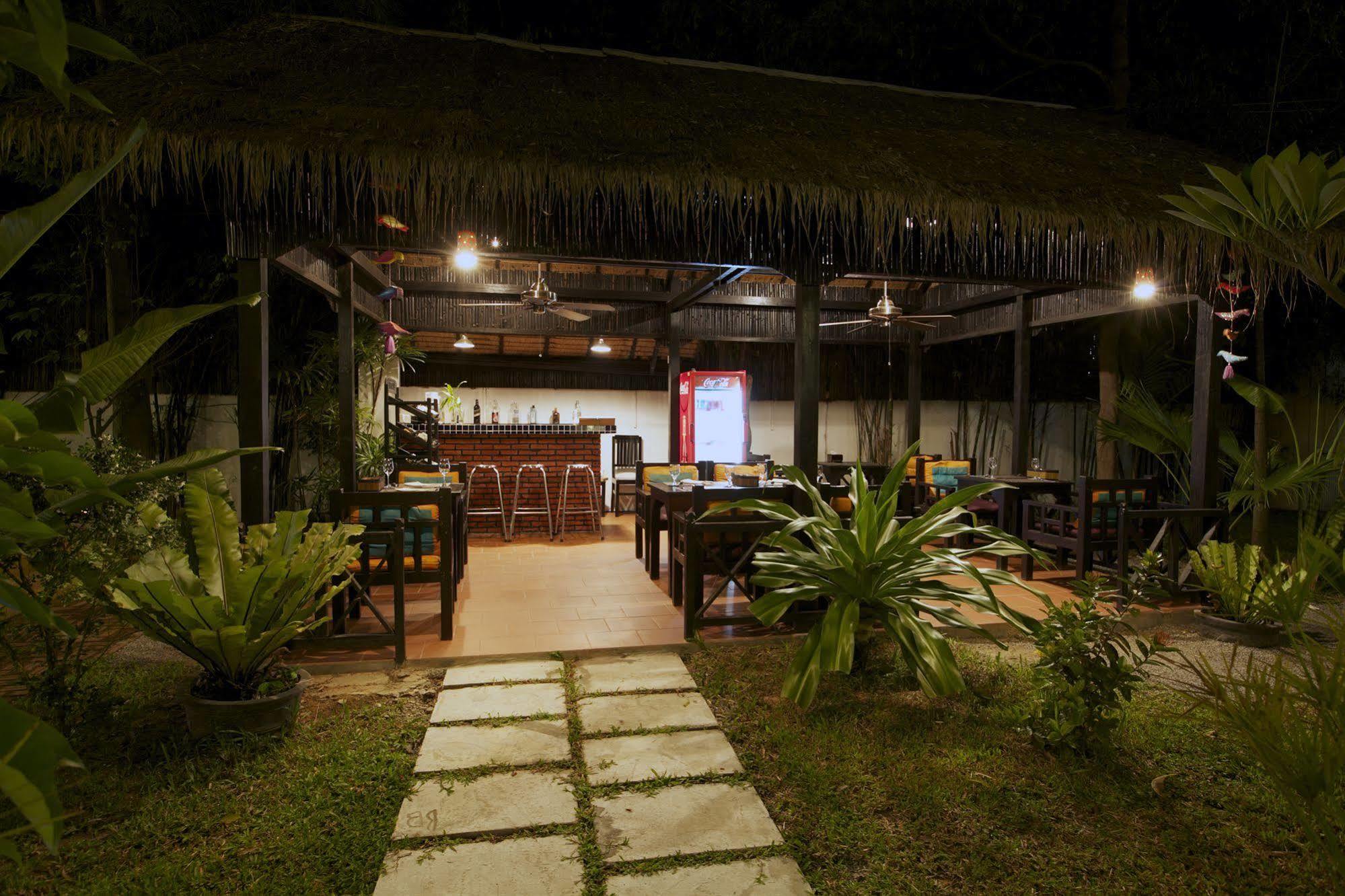 Samatika Villa Boutique Siem Reap Buitenkant foto